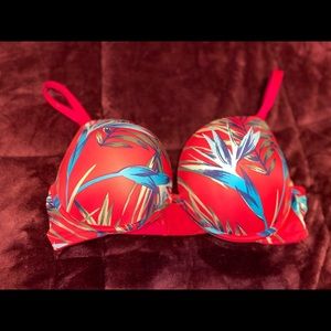 VS PINK push up bra